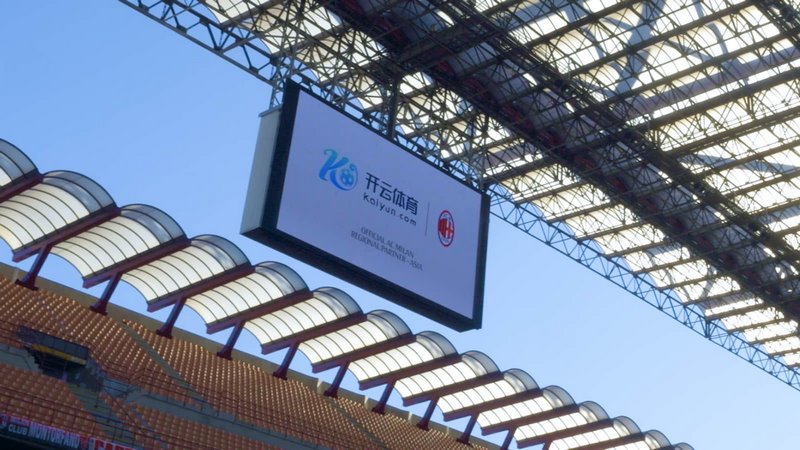 都是她对乒